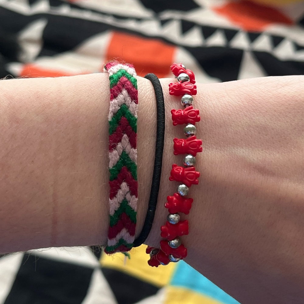 Trrtlz red bear bracelet